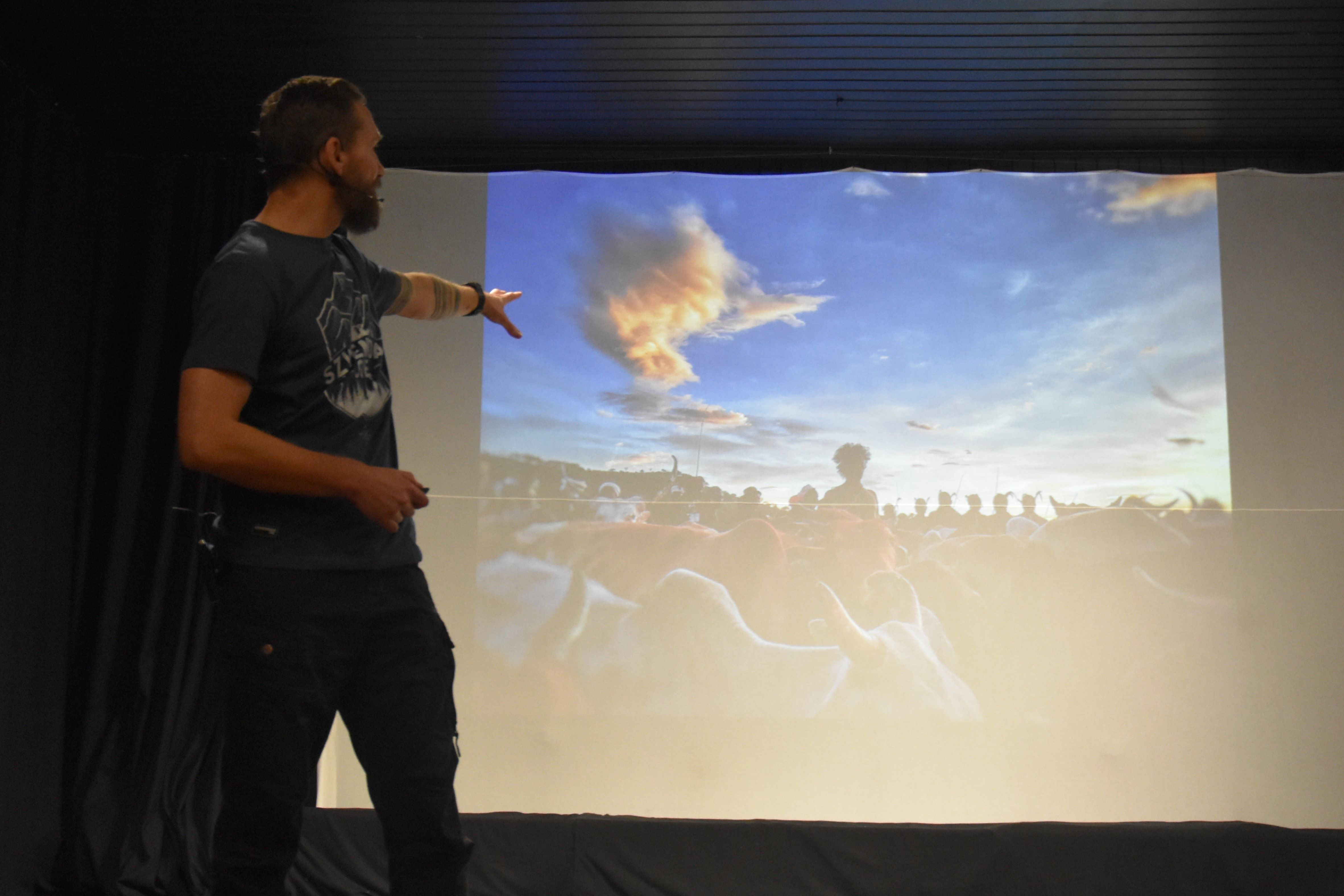 Spotkanie z Przemkiem Kossakowskim